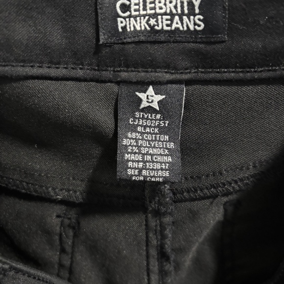 CELEBRITY PINK JEANS SHORTS - Picture 3 of 3